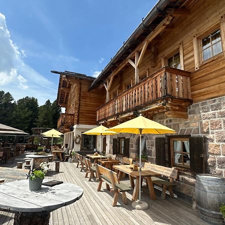 Chalet Da Mont Resciesa Ortisei Exteriér fotografie